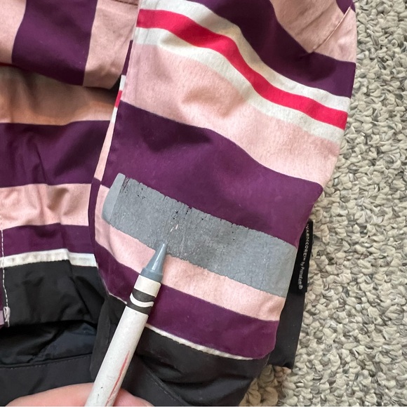 Helly Hansen Striped Ski Jacket & Bib Set - Picture 9 of 16